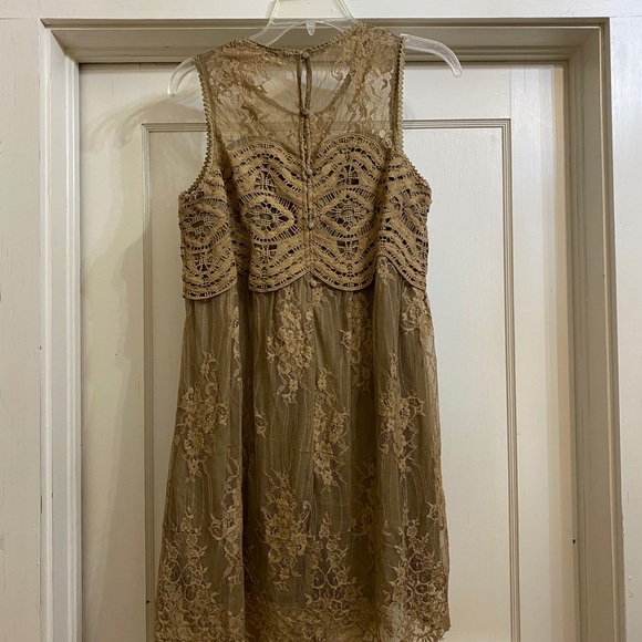 Altar’d State Mocha lace dress - Picture 2 of 5